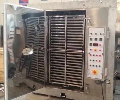 Vacuum Tray Dryer
